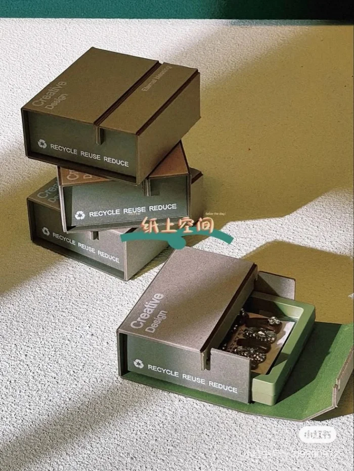 Mailer box là gì? Tìm hiểu chi tiết về bao bì mailer box