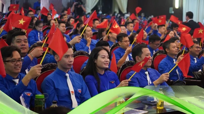 20+ Mẫu thiệp chúc mừng 26-3 ấn tượng nhân ngày thành lập Đoàn