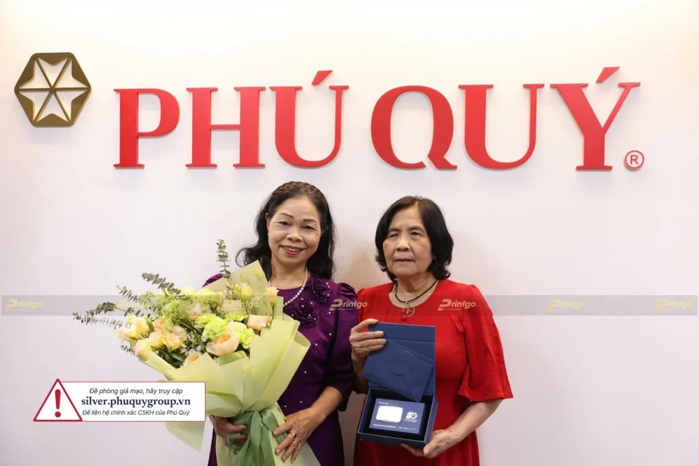 Dự án thiết kế và in hộp đựng bạc Phú Quý