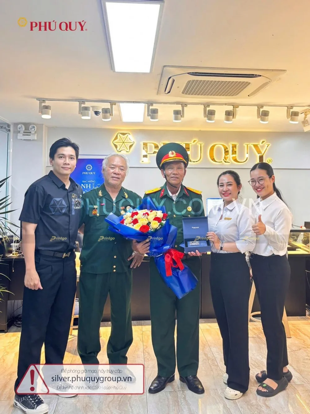Dự án thiết kế và in hộp đựng bạc Phú Quý