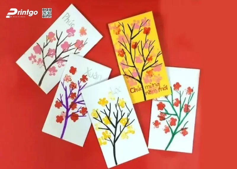 Bao lì xì hình hoa mai, hoa đào thu hút 