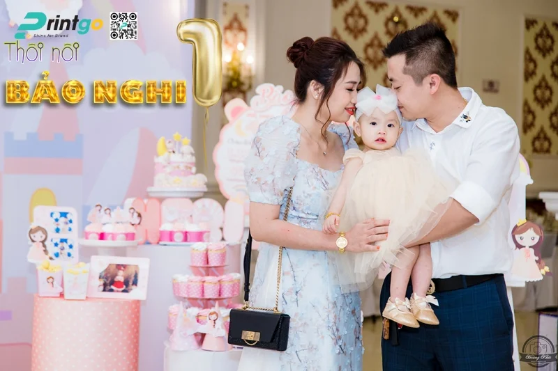 Mẫu câu chúc dành cho gia đình bé 