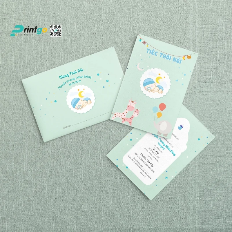 Viết phong bì đầy tháng góp phần duy trì nét đẹp gia phong qua các thế hệ