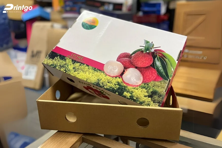 Hộp carton đựng vải thiều dạng âm dương nắp chùm