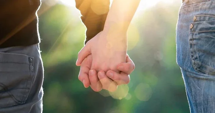 Ý nghĩa màu xanh lục trong tình yêu