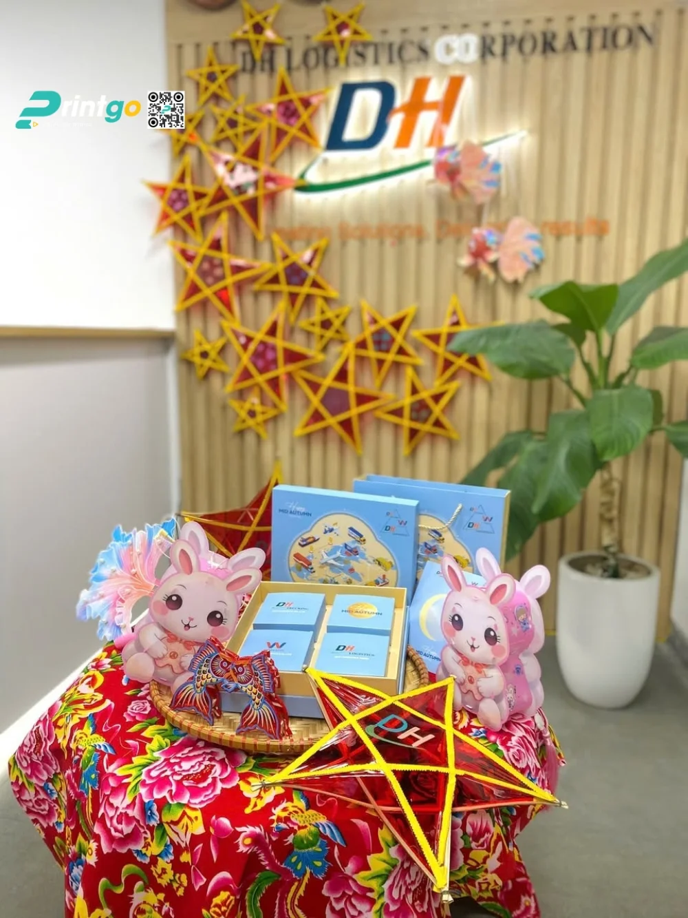 Hộp bánh trung thu DH Logistics