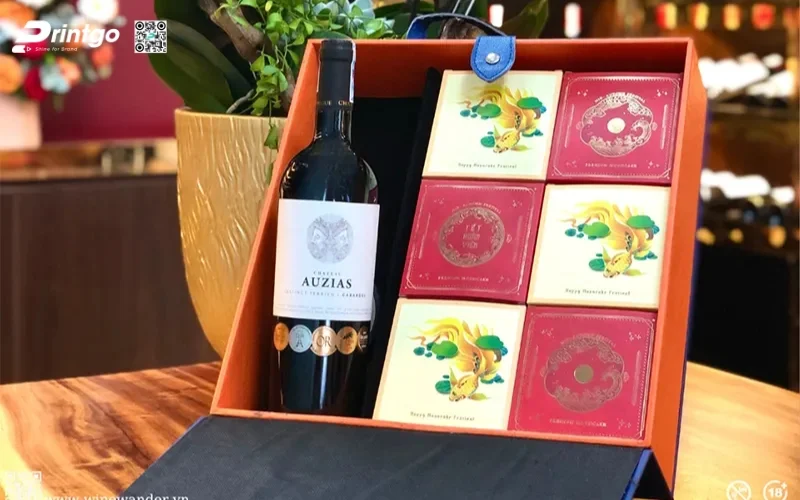 Mẫu hộp bánh trung thu kèm rượu loại 6 bánh