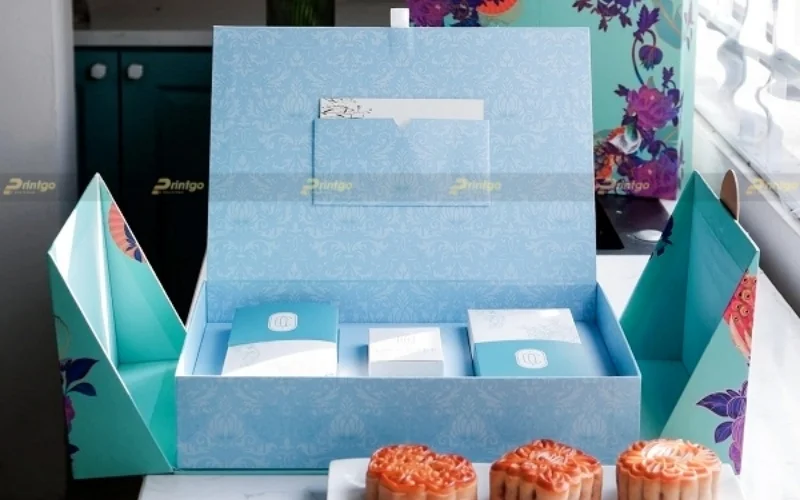 Nhóm mẫu hộp bánh trung thu kèm trà 4 bánh Nhóm mẫu hộp bánh trung thu kèm trà 4 bánh