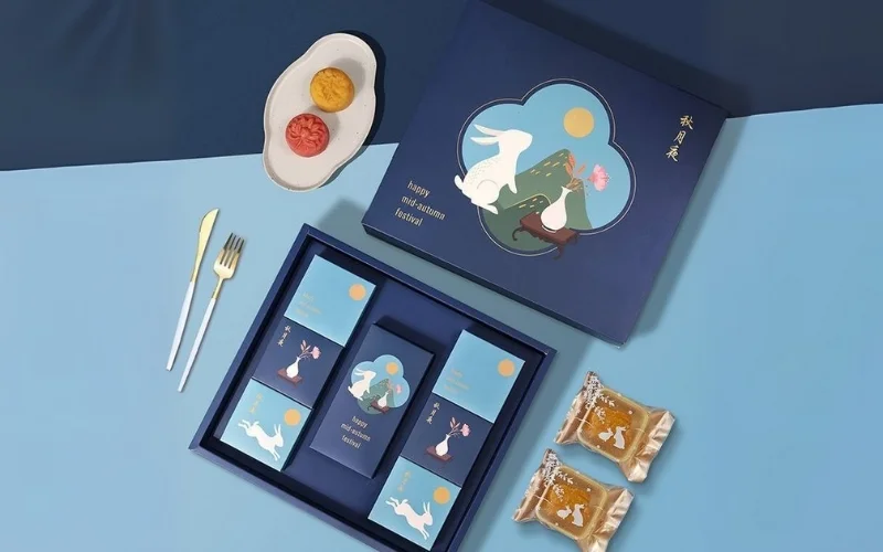 Nhóm mẫu hộp bánh trung thu kèm trà 6 bánh Nhóm mẫu hộp bánh trung thu kèm trà 6 bánh