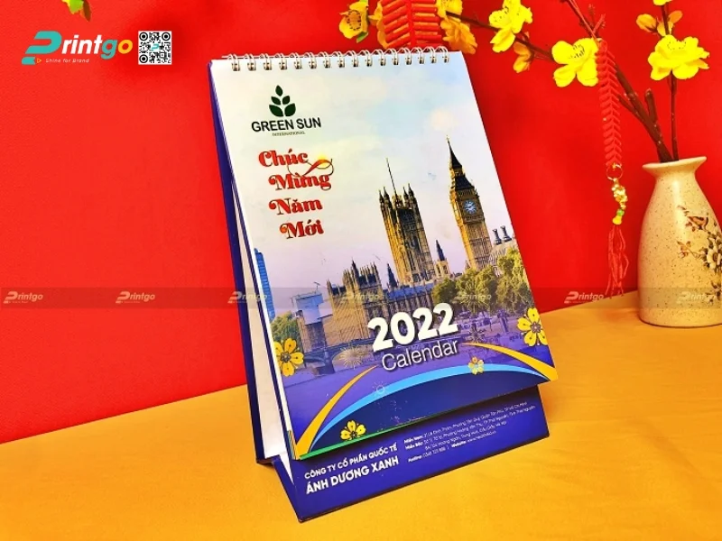 Mẫu lịch để bàn chữ A cho mùa Tết đoàn viên 