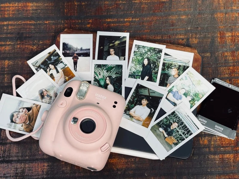 In Polaroid là gì? Top 3 loại máy ảnh Polaroid đáng mua nhất 2025
