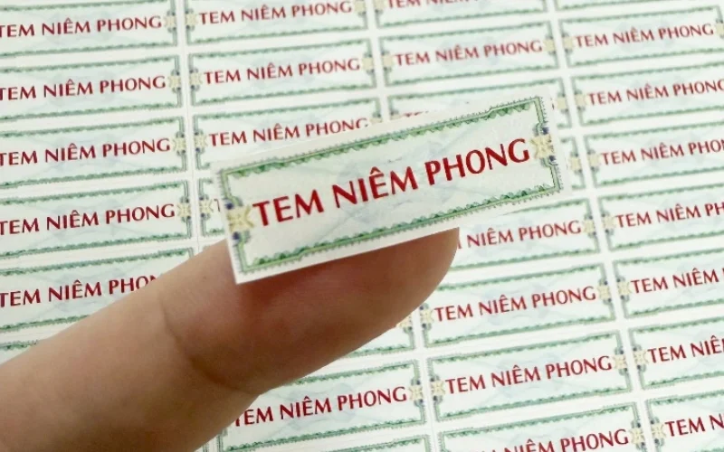 Những mẫu decal vỡ giòn niêm phong 
