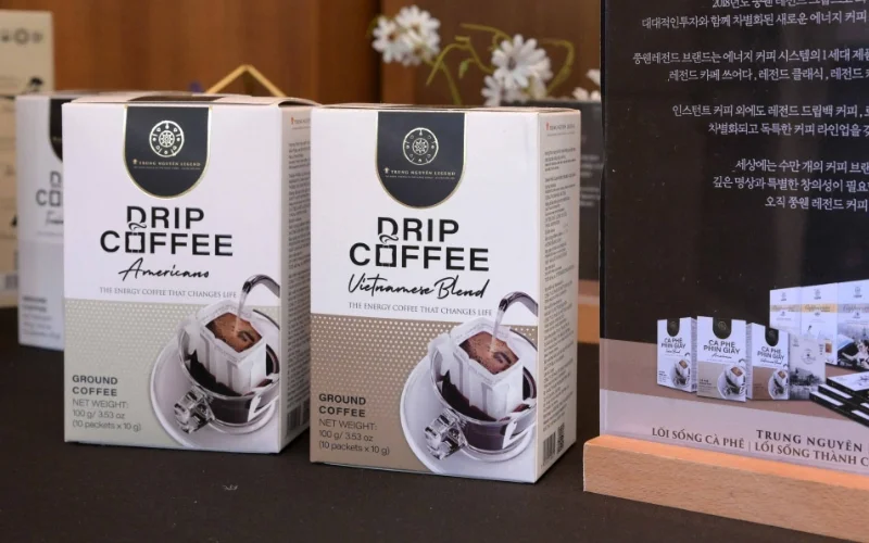 Thiết kế bao bì cà phê dạng hộp giấy 