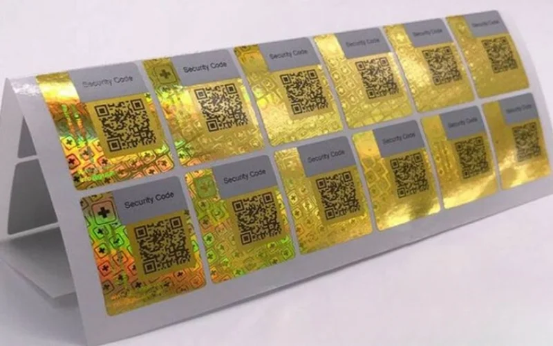 Mẫu tem chống hàng giả Hologram tích hợp QR code/serial Mẫu tem chống hàng giả Hologram tích hợp QR code/serial
