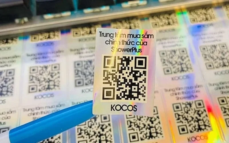 Mẫu tem chống hàng giả Hologram tích hợp QR code/serial Mẫu tem chống hàng giả Hologram tích hợp QR code/serial