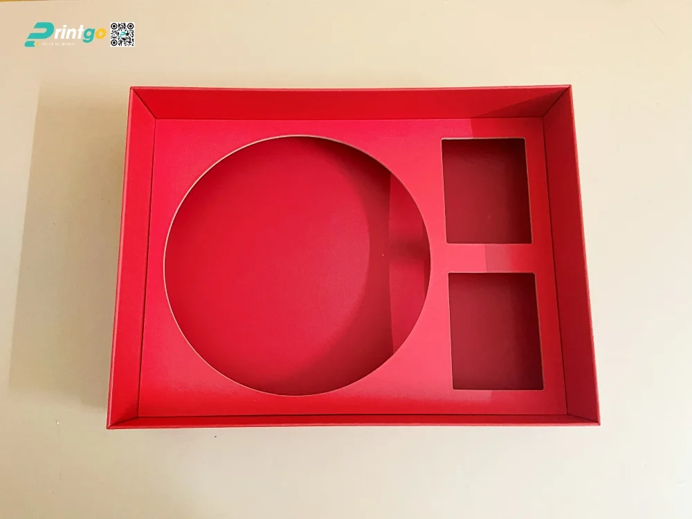 Khay định hình của hộp đựng yến sào Cát Cát Anh làm bằng carton lạnh