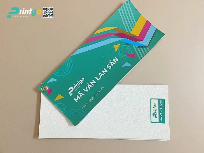 Mẫu cán vân trên giấy tại xưởng miền Bắc của Printgo - LHV02