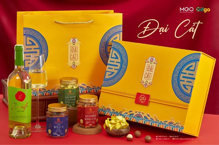 Hộp cánh bướm với hết cấu hai cánh mở lệch Hộp cánh bướm với hết cấu hai cánh mở lệch