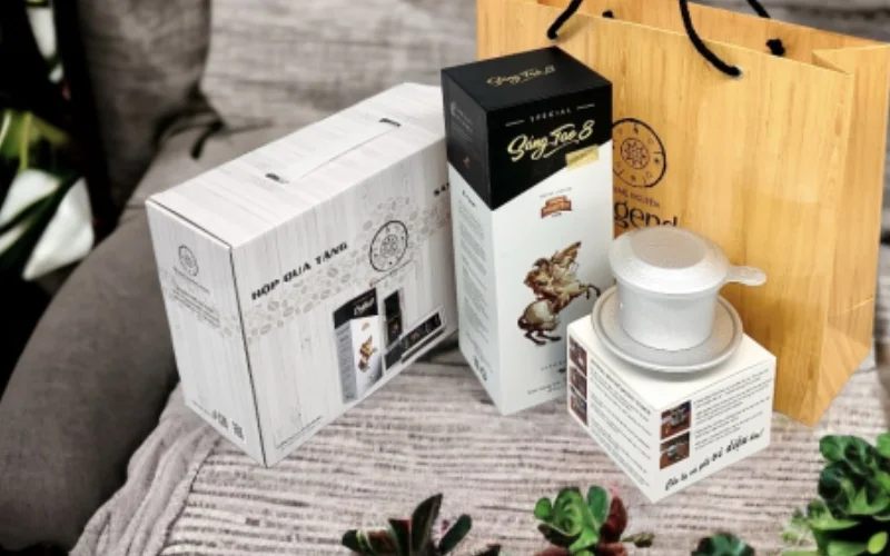 Thiết kế bao bì cà phê dạng hộp giấy 