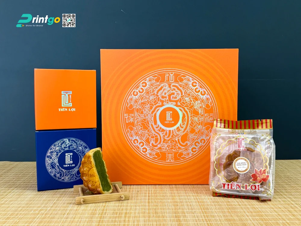 Hộp bánh trung thu Tiến Lợi nổi bật với hình thức gia công đặc biệt