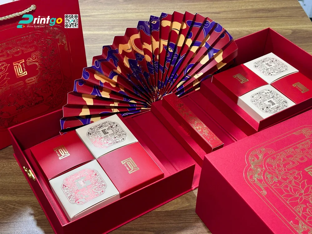 Hộp bánh trung thu Tiến Lợi sử dụng gia công ép kim tạo sự nổi bật