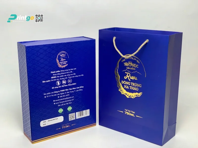 Một số sản phẩm được lựa chọn gia công ép nhũ tại Printgo - hộp đựng rượu đông trùng hạ thảo