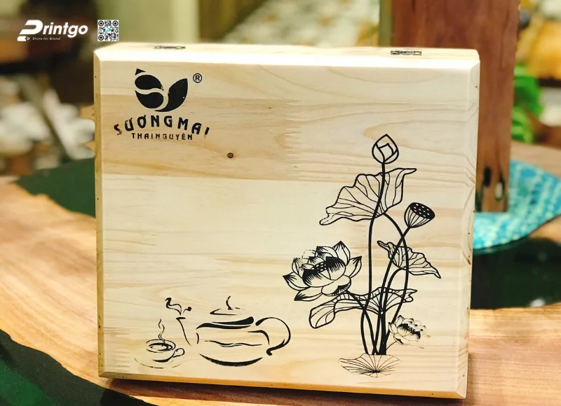 Hộp đựng chè bằng gỗ khắc logo thương hiệu