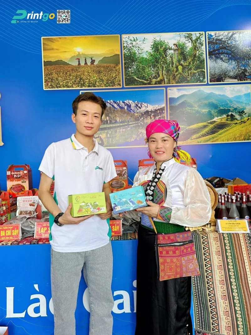 Thức Mai Food (OCOP 3 sao): Nhân viên Printgo ghé thăm gia hàng trưng bày