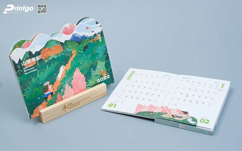 Mẫu lịch để bàn độc đáo đế gỗ
