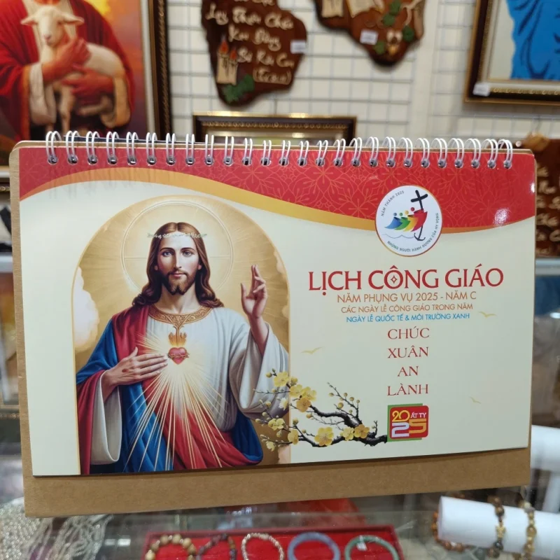 Lịch để bàn Công giáo tinh tế 