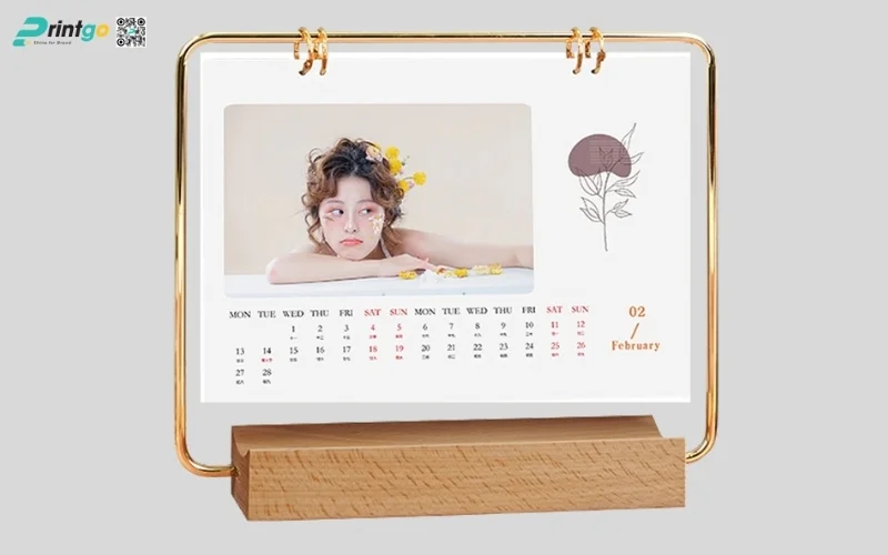 Bộ sưu tập 99+ mẫu lịch khung kim đế gỗ đẹp nhất 2026 Bộ sưu tập 99+ mẫu lịch khung kim đế gỗ đẹp nhất 2026