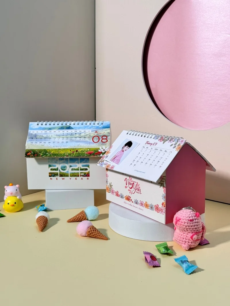 Mẫu lịch ngôi nhà giấy năm mới đẹp mắt 