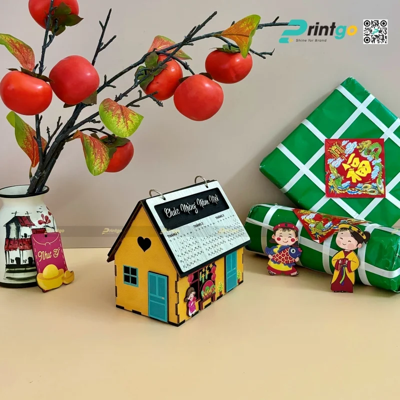 Mẫu lịch ngôi nhà gỗ ấn tượng 