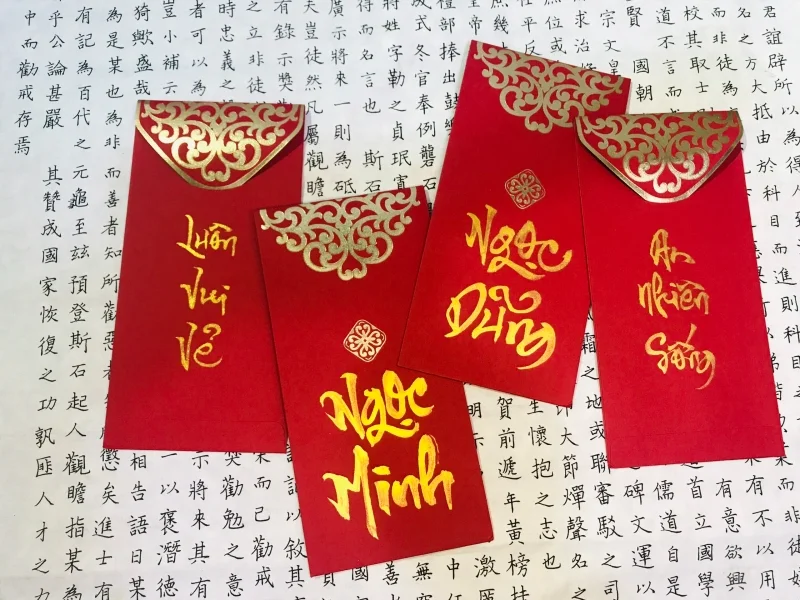 Khám phá 50+ mẫu bao lì xì viết thư pháp ấn tượng cho mùa Tết 2026