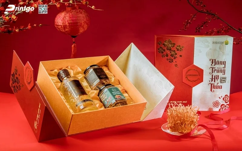 Mẫu hộp quà tết có rượu chivas cao cấp
