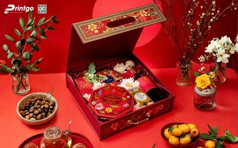 Những mẫu hộp quà tết có rượu vang sang trọng