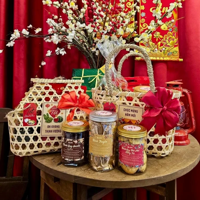 Giỏ quà Tết tặng bạn bè