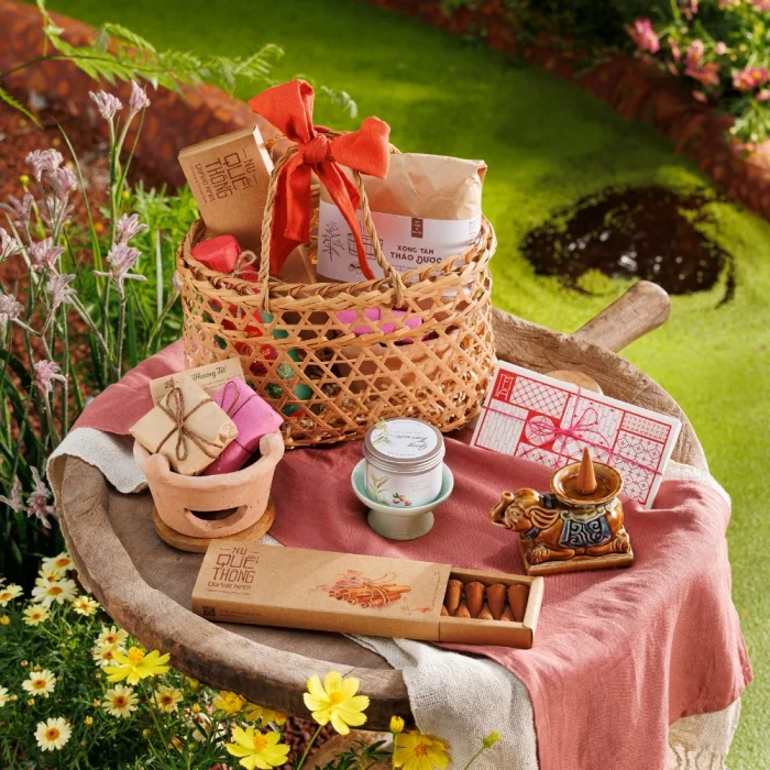 Giỏ quả Tết tặng nhân viên