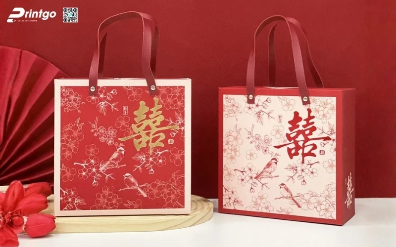 Bộ sưu tập mẫu hộp quà tết có quai xách bằng da