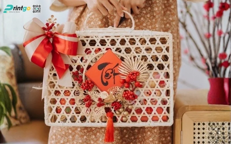 Mẫu hộp quà tết mây tre đan hình chữ nhật độc đáo
