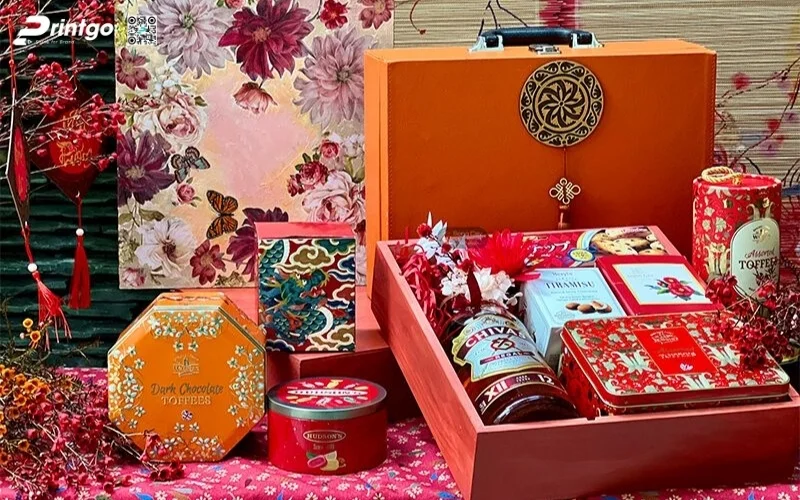 Mẫu hộp quà tết có rượu chivas cao cấp