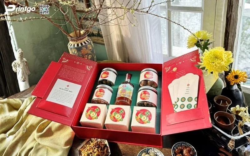 Mẫu hộp quà tết có rượu chivas cao cấp