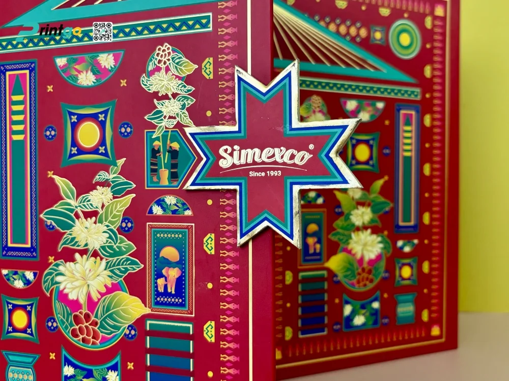 Hộp quà cà phê Simexco - logo nổi được làm tách rời nổi bật