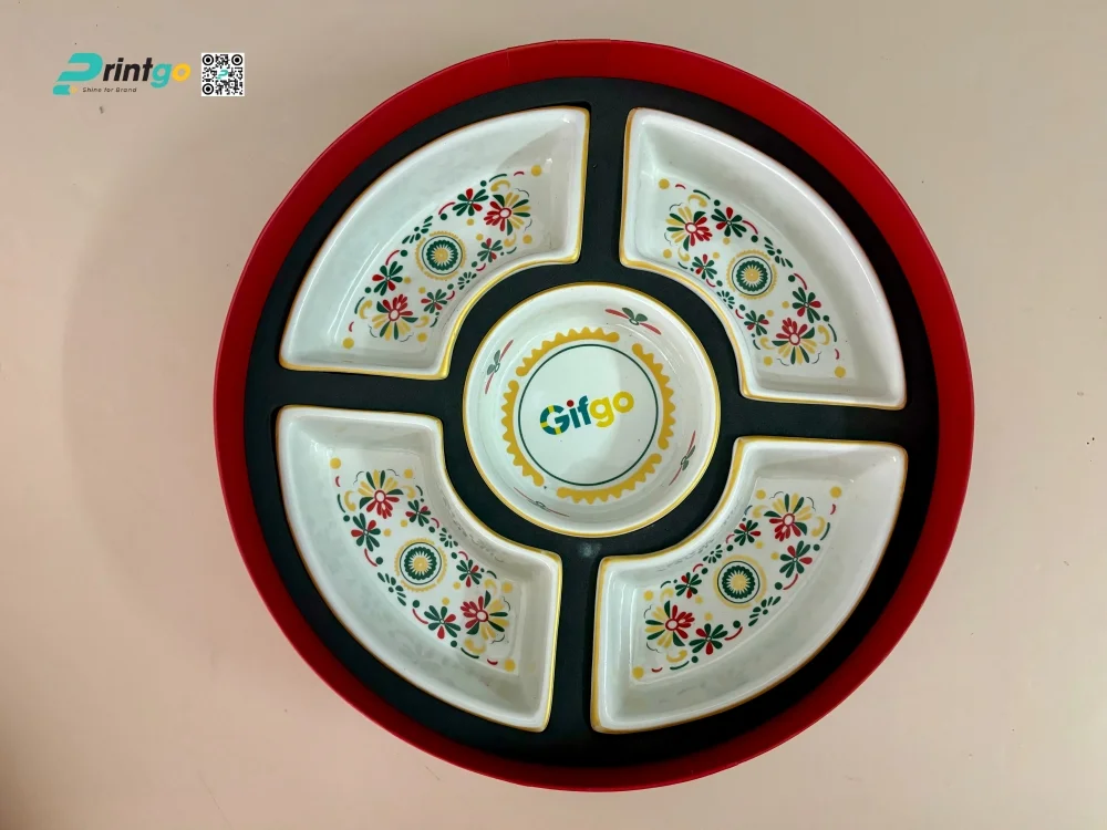 Món quà tết của Thép Tây Đô với bọ khay gốm sứ cao cấp in logo thương hiệu
