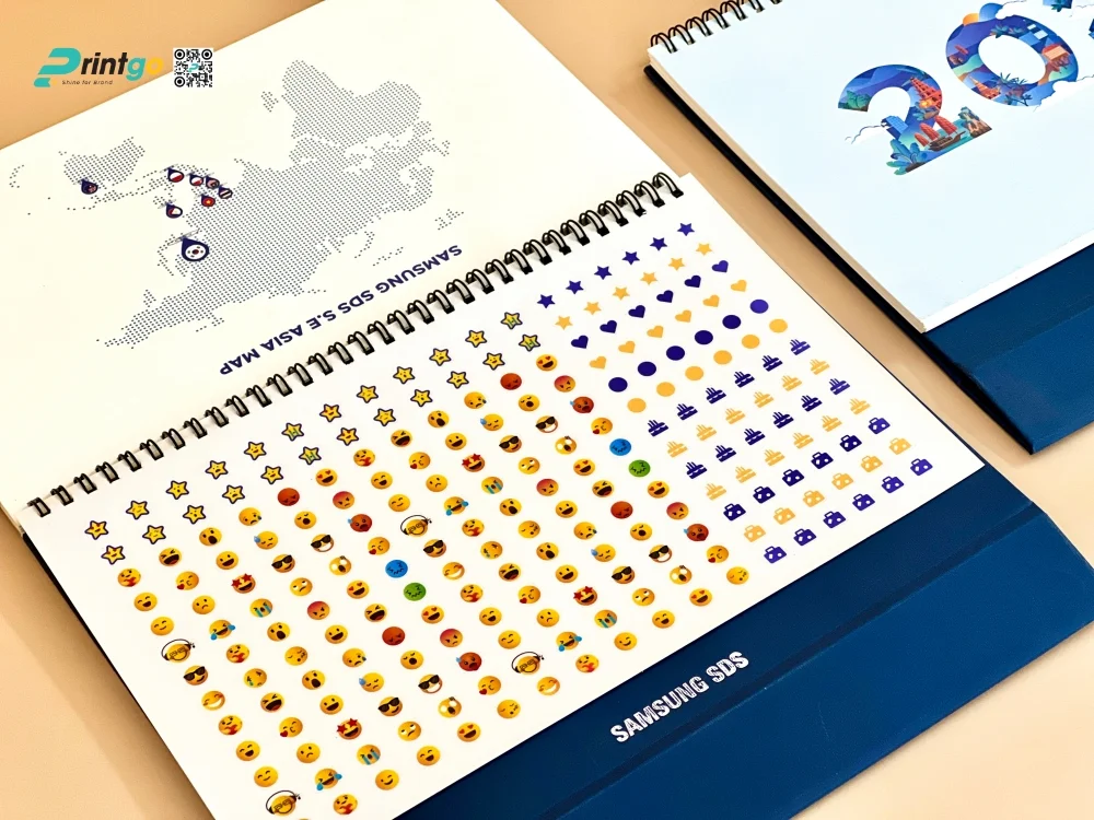 trang sticker là một điểm nhấn "vui vẻ" nhưng đầy dụng ý