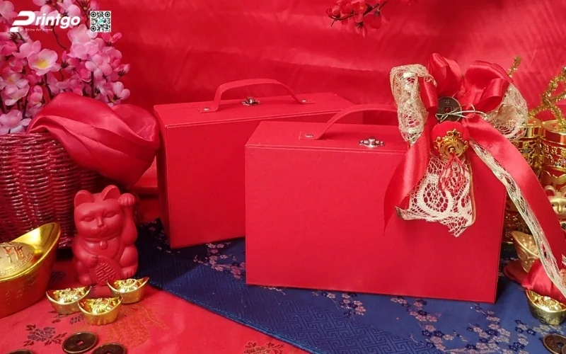 Bộ sưu tập mẫu hộp quà tết có quai xách bằng da
