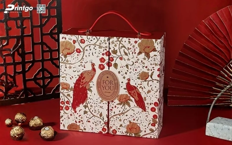 Mẫu hộp quà tết có quai xách bằng da