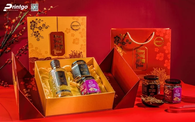 Mẫu hộp quà tết có rượu chivas cao cấp