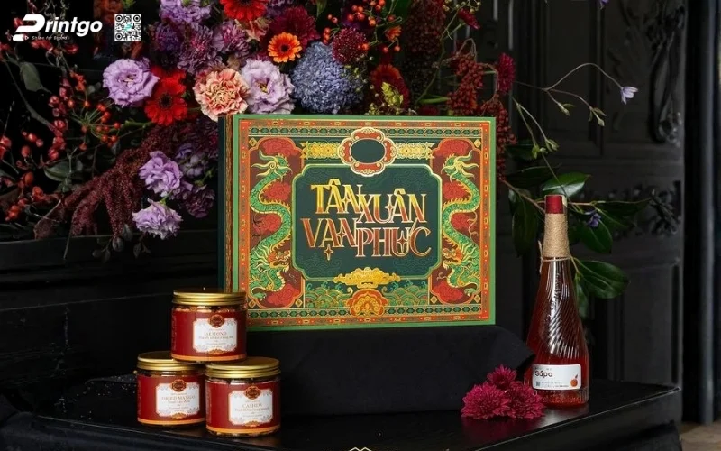 Mẫu hộp quà tết có rượu chivas cao cấp