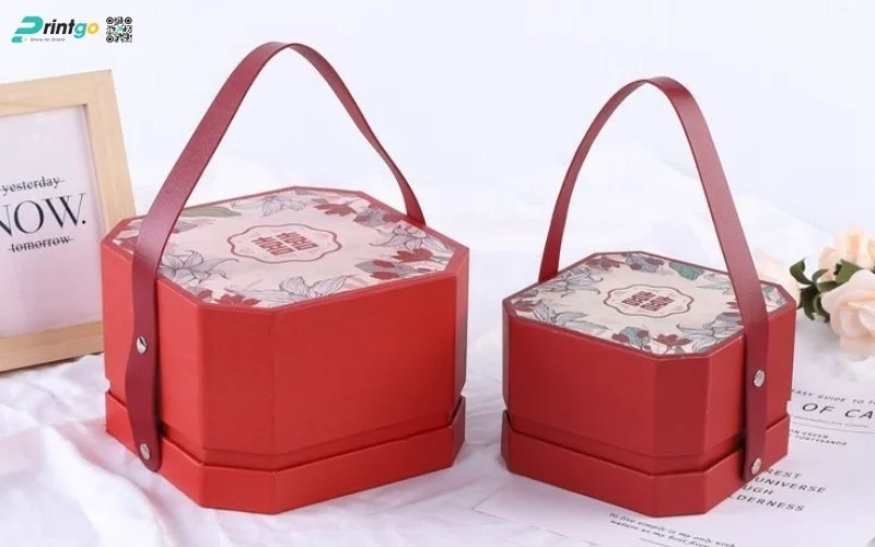 Bộ sưu tập mẫu hộp quà tết có quai xách bằng da